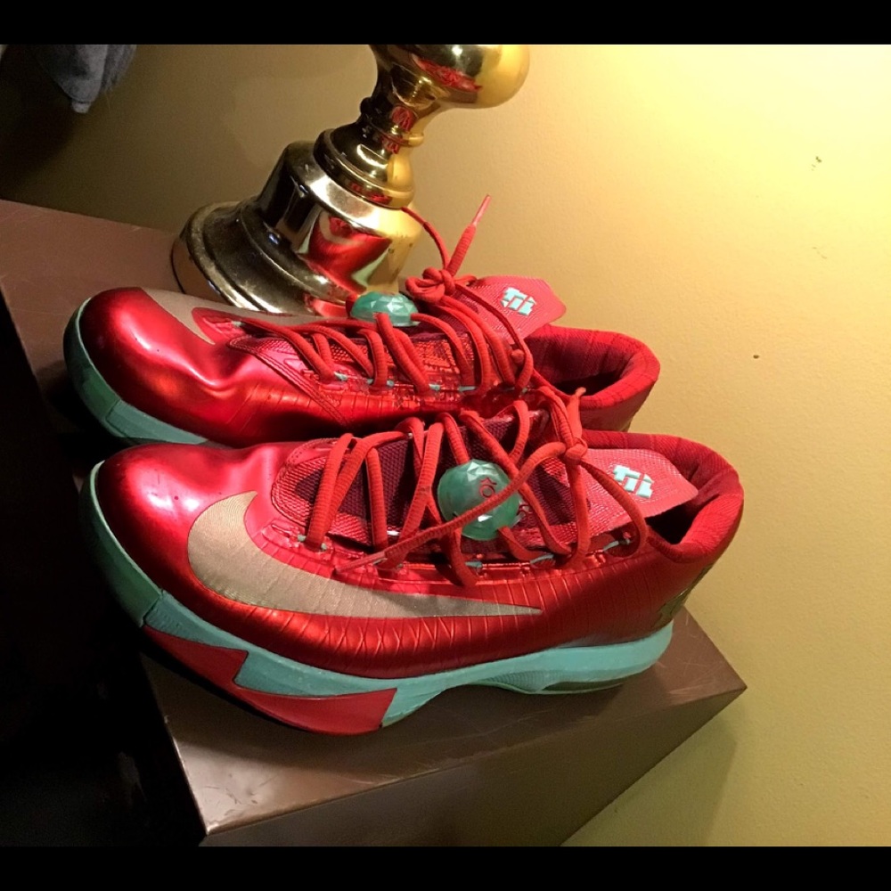 Christmas KD rare🔥